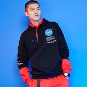 19日0点：ANTA 安踏 x NASA 联名款 95939732 男士连帽卫衣 181元包邮（前800件）