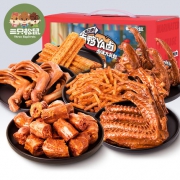 三只松鼠 卤味大礼包 430g/16包 24.9元个月