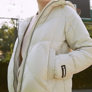 李宁短款羽绒服女新款BAD FIVE篮球系列保暖宽松冬季白鸭绒运动服