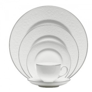 中亚Prime会员： WEDGWOOD 餐盘茶具5件套 英式花边