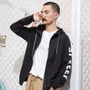 美特斯邦威 男士春秋款 连帽卫衣