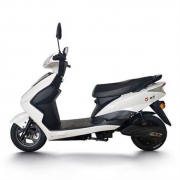Yadea 雅迪 60V20AH 豪战加长版 代步电动车