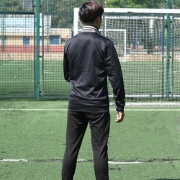 adidas 足球运动休闲夹克