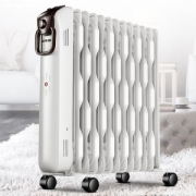 先锋 油汀取暖器 2200w 带加湿功能不干燥
