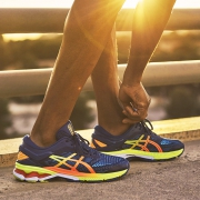 19年顶级旗舰：Asics 亚瑟士 Gel-Kayano 26 男款跑鞋