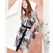 女神超惠买：Lily 118110C7668 女士撞色长袖连衣裙 169元（需用券）