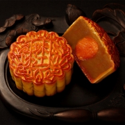 一品粤广式蛋黄传统月饼150g