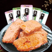 网红零食手撕素肉排麻辣零食20包