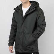 adidas 运动棉服