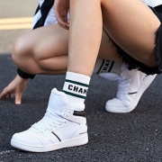 双11预售：LI-NING 李宁 AGCN358 女士休闲运动鞋 138元（需订金）
