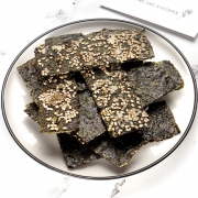 星仔岛 芝麻夹心海苔 120g  券后14.9元