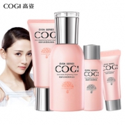 高姿 大白水美白明星礼盒4件套 券后￥29