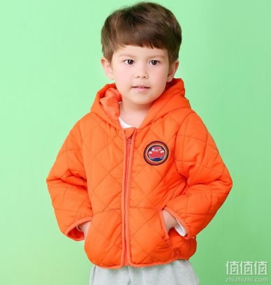 迪士尼宝宝连帽棉服