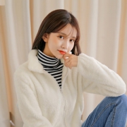 韩都衣舍 2019秋冬新款女士抓绒外套