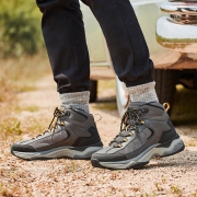 27日0点、历史低价： Skechers 斯凯奇 66206 男士工装鞋 215元（0-1点）