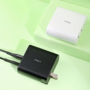 京造 TC-019 3口快充版 充电器 65W