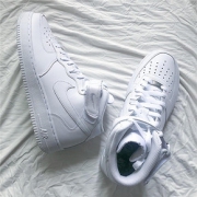 Nike Air Force 1 Mid White 纯白Mid