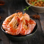 补券，小编买过，2斤鲜虾烤制：250g 约60-70个 渔食客 即食果木碳烤虾干
