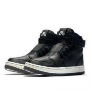 25日0点： AIR JORDAN 1 NOVA XX 女子运动鞋