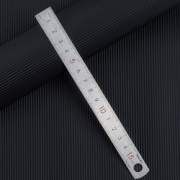 deli 得力 8464 不锈钢直尺 15cm 2.5元包邮（需用券）