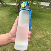 HAERS 哈尔斯 Tritan运动水杯 750ml 磨砂款 14.9元（需用券）