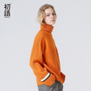 初语 8740423004 女款粗毛线毛衣