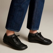 限UK3.5码，Clarks 其乐 Funny Dream 女士真皮休闲鞋