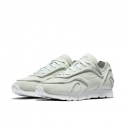 NIKE 翻毛皮鞋面，新颖时尚~ 女子运动鞋 AQ4241 AQ4241-400 37.5 *2件 636.2元（0-2点，合318.1元/件）