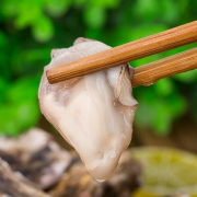 农圣庄园 鲜活乳山生蚝（70g-90g ） 5斤 30元包邮（需用券）