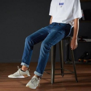 美特斯邦威 88S756481 男士修身弹力牛仔裤
