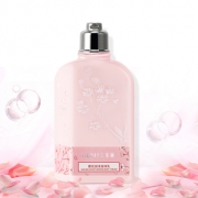 荷兰进口烟酰胺樱花高光身体乳 券后￥29.9