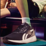 双12预告、历史低价：Reebok 锐步 Lite Plus 2.0 JAH62 男士低帮跑步鞋 低至72.6元（前1600件）