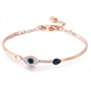 京东PLUS会员：SWAROVSKI 施华洛世奇 Duo Evil Eye 5171991 恶魔之眼手镯 369元包邮包税（需用券）