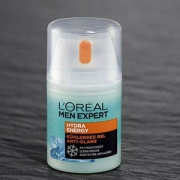值哭、4倍差价、德亚畅销产品：巴黎欧莱雅 50ml 男士劲能冰酷水份露