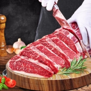 春禾秋牧 谷饲西冷牛排 含料包 180g*10 200元（需用券）