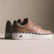 NIKE 耐克 Air Force 1 '07 SE PRM 女子休闲运动鞋
