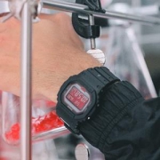 卡西欧 G-SHOCK X Chemist Creations 限量合作款 运动腕表