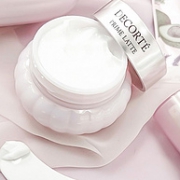 油皮痘肌或秋冬适用：COSME DECORTE 黛珂 新品牛油果面霜 40g