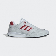 adidas 阿迪达斯 三叶草 A.R. TRAINER 男女经典运动板鞋 EE5399
