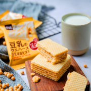 【拍3件19.9元】豆乳威化饼干