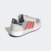 0点：adidas originals MARATHON TECH 情侣运动鞋