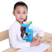 当天发货 坐姿矫正器+握笔器 券后￥10
