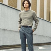 UNIQLO 优衣库 421261 男士高领羊毛针织衫