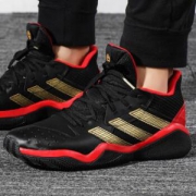 Adidas 阿迪达斯 EF0681 男款篮球鞋