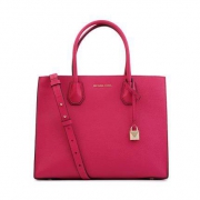 28日0点： MICHAEL KORS 迈克·科尔斯 玫粉色logo吊饰女士手提肩包