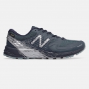 New Balance Summit Q.O.M. 跑步鞋