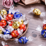 小编长期回购：Lindt 瑞士莲 混合装巧克力 300g