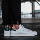 adidas男女款经典运动鞋