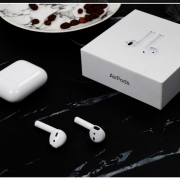 16点：Apple AirPods 2真无线蓝牙耳机 有线充电盒版