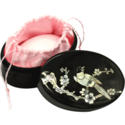 谢馥春 螺钿漆器盒鸭蛋香粉40g  券后177.99元
